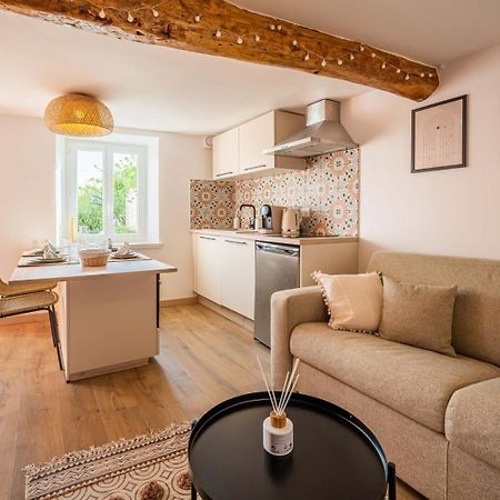 La Citadelle ~ Jacuzzi ~ Terrasse Apartment Carcassonne Exterior photo